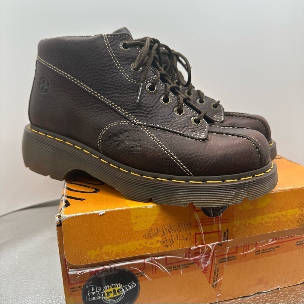 Dr. Martens Flower Vintage Platform Brown Boots W10 - Picture 2 of 8
